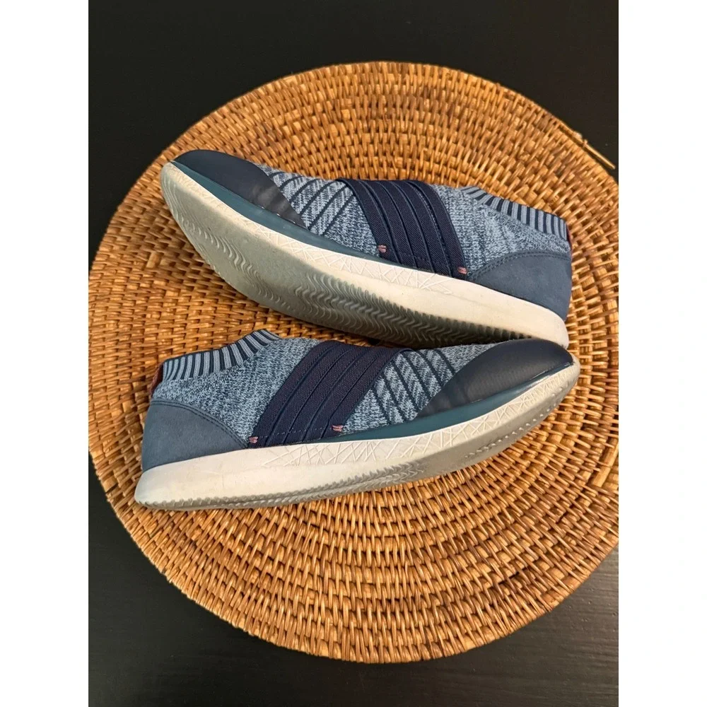 Altra Tokala 2 Blue Knit Slip On Walking Sneakers AFW1984G Womens 7.5